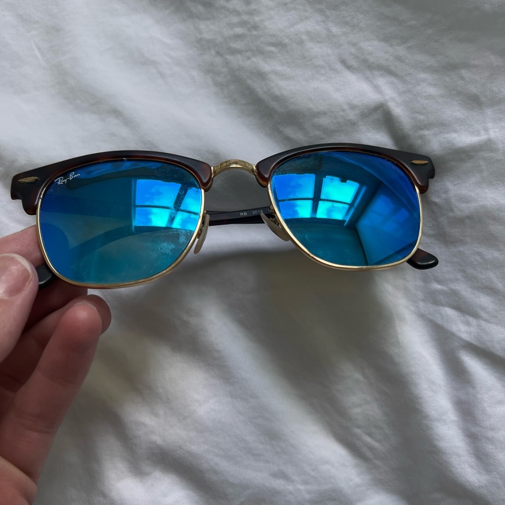 Rayban sunglasses for the beach